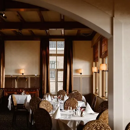 Restaurant Belvedere 3*