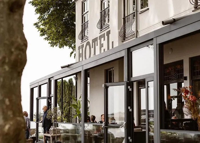 Hotel Restaurant Belvedere 3*