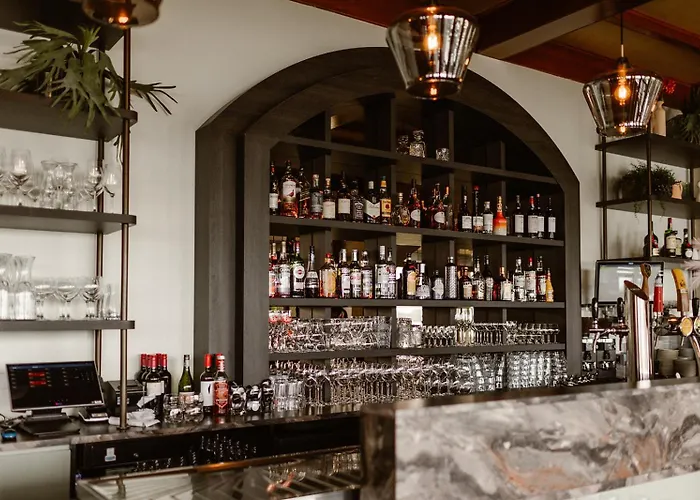 فندق Restaurant Belvedere 3*