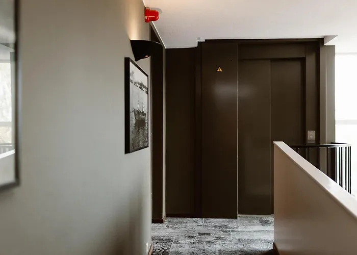 فندق Restaurant Belvedere 3*