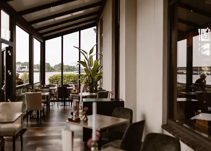 Hotel Restaurant Belvedere 3*